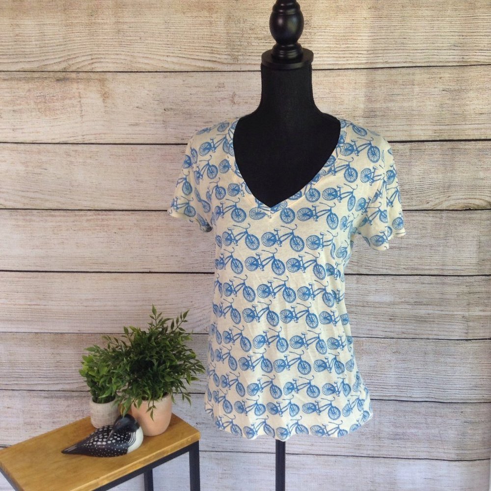 V Neck Tee with Blue Bicycles